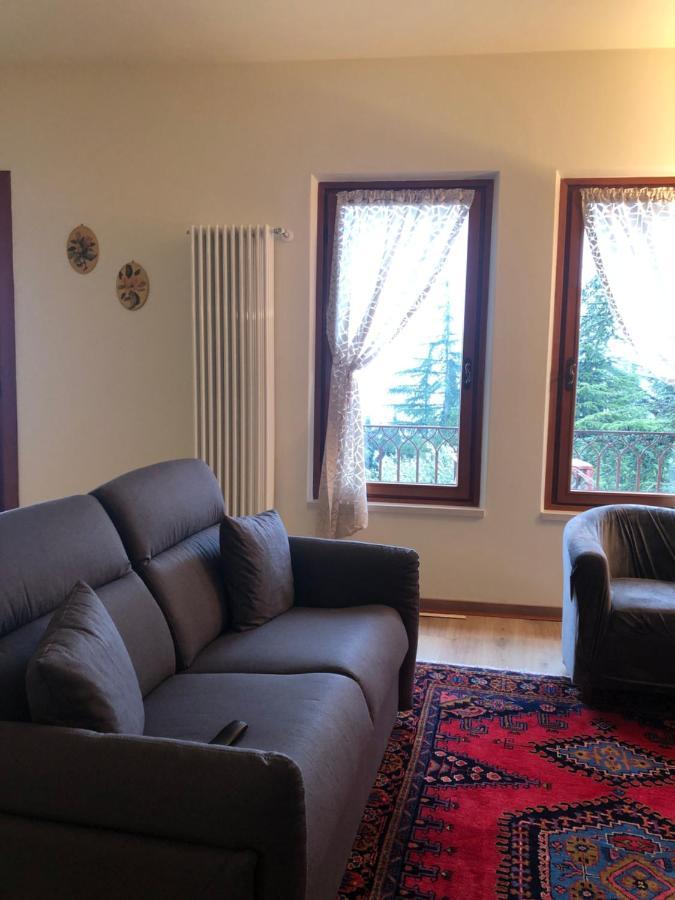 Casa Patrizia Apartment Torri Del Benaco Exterior photo